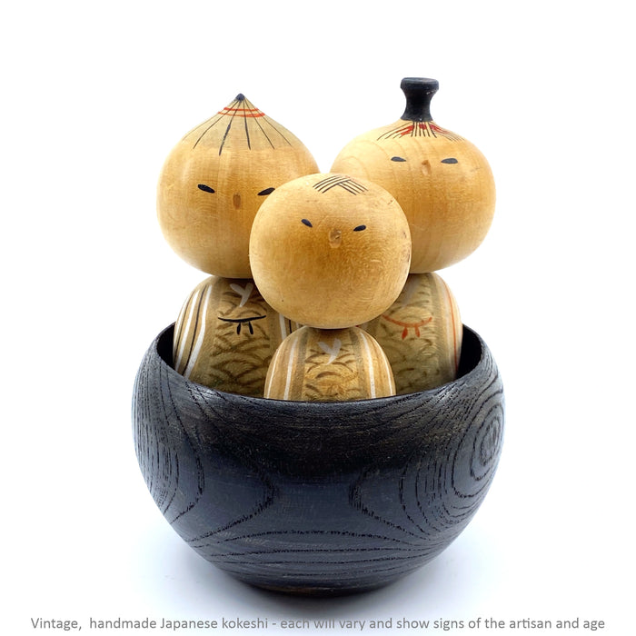 Vintage Kokeshi - 3 Natural in Tub / 11 cm / Circa 1980s